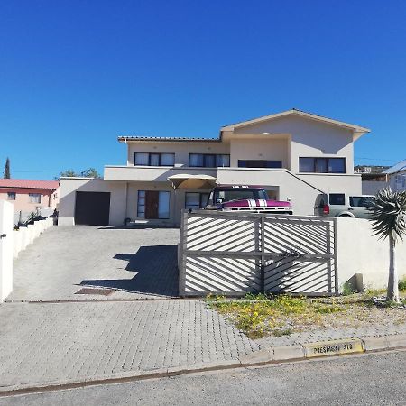 Ginas Place Springbok Exterior photo